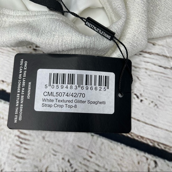 NWT PrettyLittleThing White Textured GLitter Spaguetty Strap Crop Top Size 4 - Picture 3 of 8